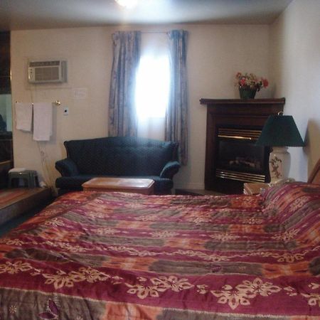 Welcome Traveller Motel Kingston Habitación foto